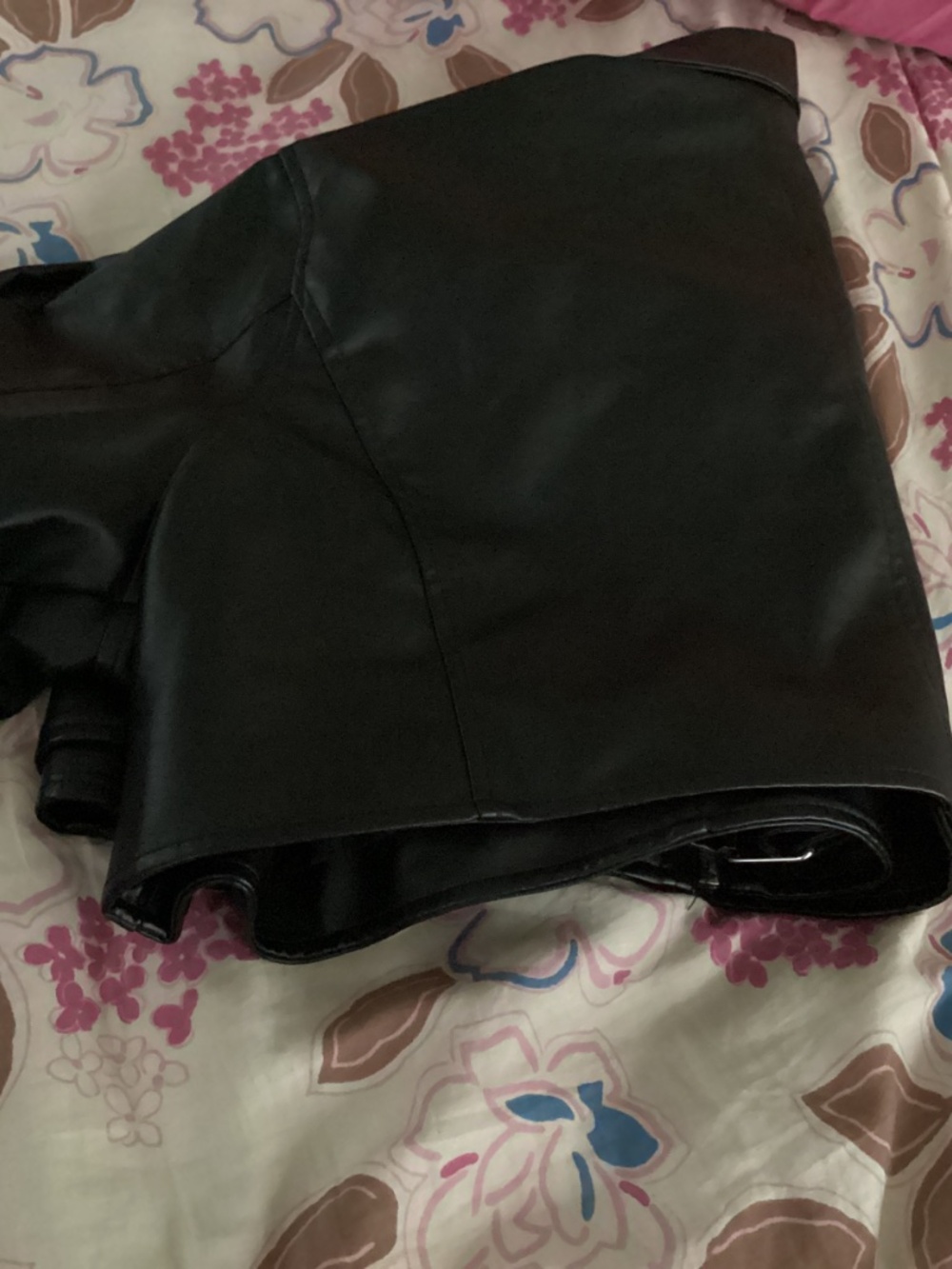 Moto Style Cropped Jacket - Picture 10 of 10
